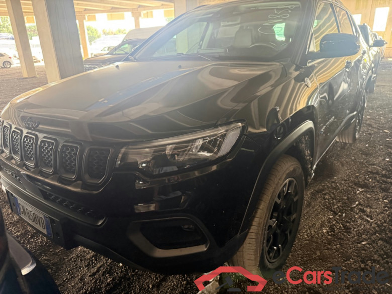 Jeep Compass 1.3i T4 Plug-In Hybrid Trailhawk eAWD Aut. LED Virtual Navi 1/2 Leather KeylessGo Camera Klima PDC ... #1