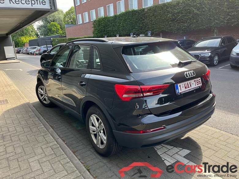 AUDI Q3 35 TDI Aut. LED Virtual Leather Navi Klima PDC ... #3
