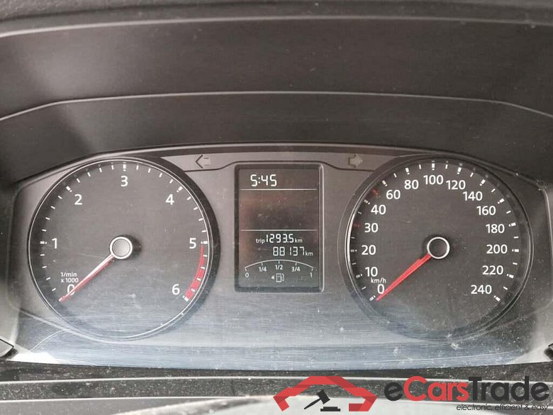 VOLKSWAGEN Transporter 2.0 TDI Trendline  L2H1  #5