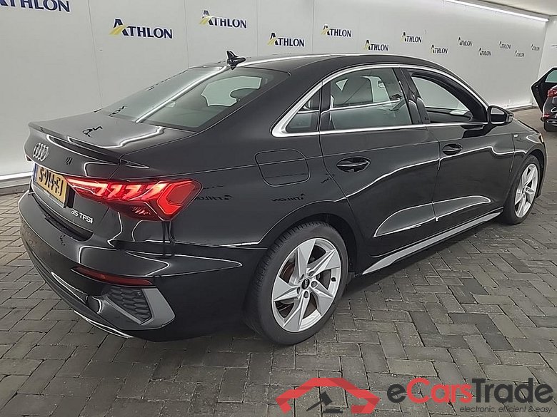 AUDI A3 Limousine 35 TFSI S tronic S edition 4D 110kW #3