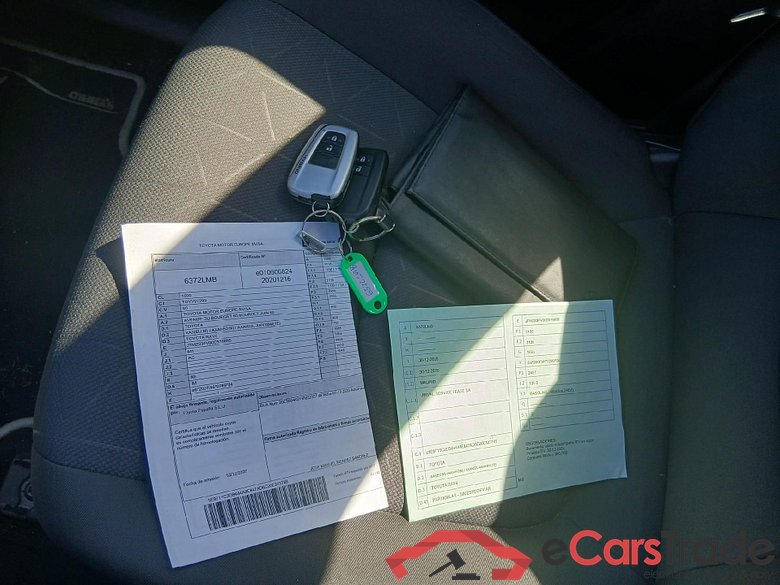 TOYOTA Rav4 / 2018 / 5P / todoterreno 2.5l 220H Business #5