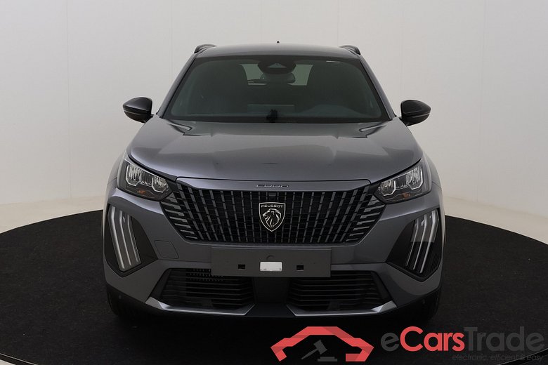 Peugeot 2008 Allure  1.2 Turbo 100 hp Man. 6    #2