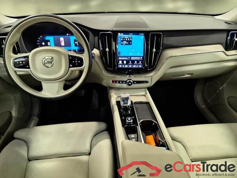 VOLVO XC60 / 2021 / 5P / SUV T6 PLUG-IN AWD AUTO RECHARGE INSCR. #3