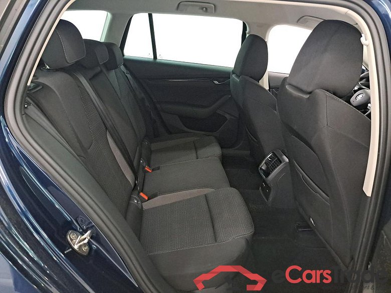 SKODA Octavia 2.0 CRTDI 110KW CLEVER #6
