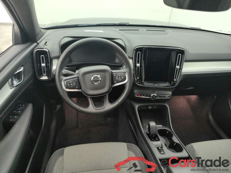 VOLVO XC40 1.5 T4 PHEV 129hp Inscription Expression 5d #1