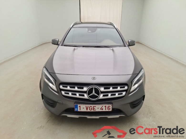 Mercedes, GLA FL'17, Mercedes-Benz GLA GLA 200 5d #1