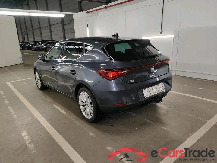 Seat Leon Leon 1.0 eTSI 110 Xcellence DSG (Mild Hybrid) 81kW/110pk  5D/P Auto-7 #3