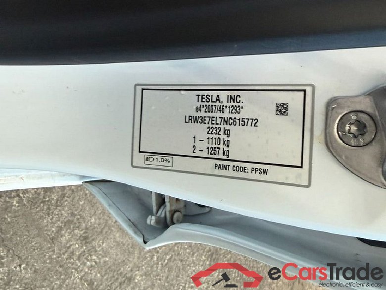 TESLA Model 3 Langstreckenbatt. Allradantrieb Dual Motor Performance 4d 377kW #5