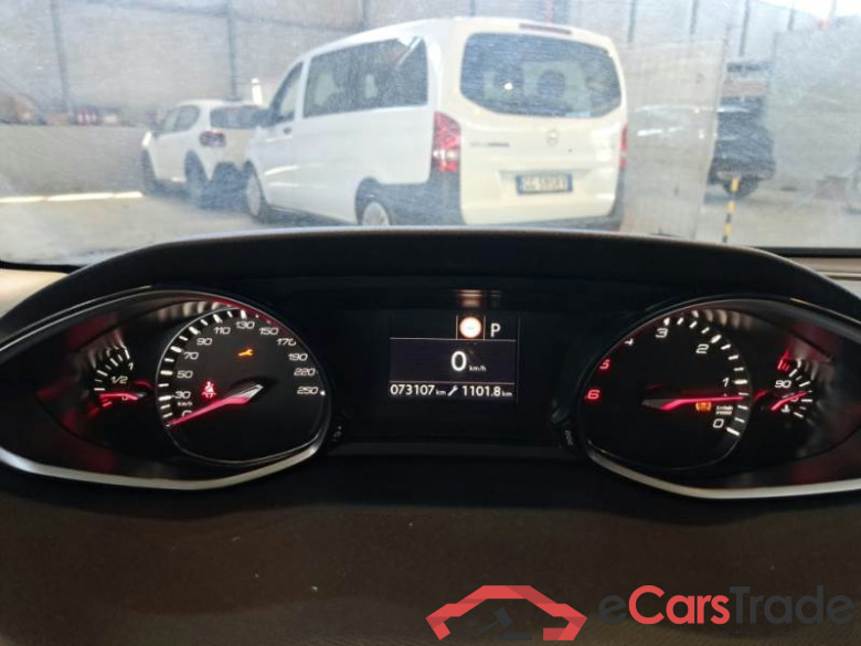 PEUGEOT 308 / 2017 / 5P / STATION WAGON SW BUSINESS BLUEHDI 130 EAT6 SeS AUT. #4
