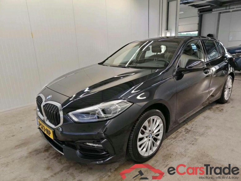 BMW 1-serie 116d Executive Ed. #1