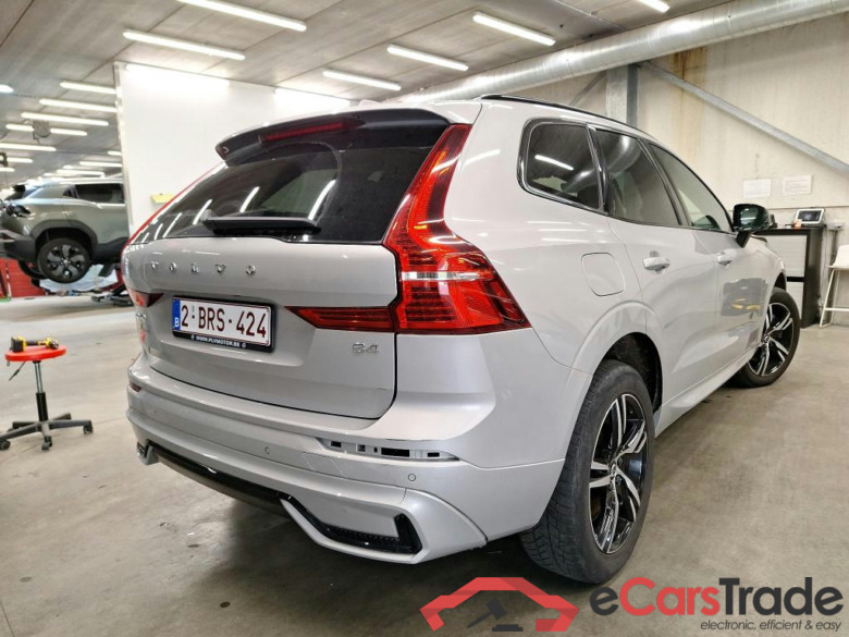 VOLVO - VOL XC60 B4 D 197PK Geartronic R-Design Pack Business & Nappa Sport Seats & Pano Roof #2