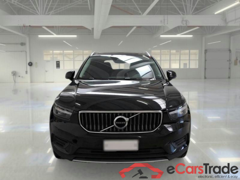 VOLVO XC40 / 2017 / 5P / SUV T5 PLUG-IN HYBRID AUTO RECH INSCRIP EXPR #6