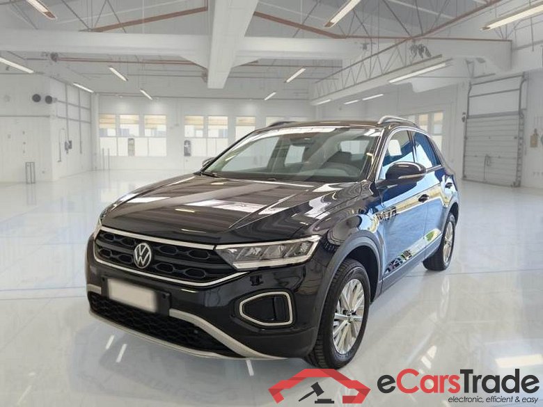VOLKSWAGEN T-ROC / 2021 / 5P / SUV 1.5 TSI ACT LIFE DSG