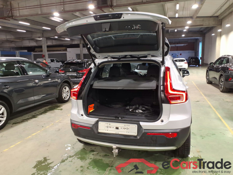 VOLVO XC40 1.5 T4 PHEV INSCRIPTION EXPR. DCT #3