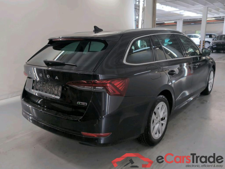 SKODA OCTAVIA COMBI 1.5 TSI MHEV 110KW DSG7 STYLE #4