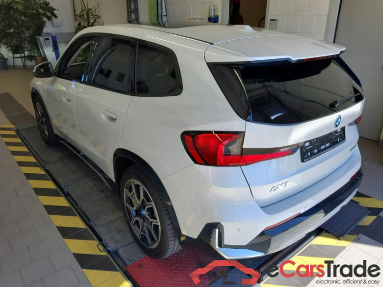BMW iX1 (U11E)(2022->) DE - SUV5 eDrive20, eDrive xLine, 2023 - 2026 #4