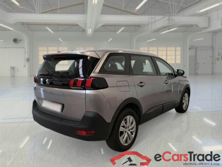PEUGEOT 5008 / 2017 / 5P / SUV BLUEHDI 130 BUSINESS EAT8 S/S AUT. #2