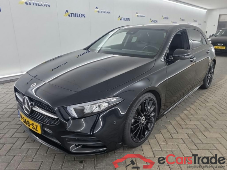 MERCEDES-BENZ A-klasse A 180 DCT AMG Line 5D 100kW #1