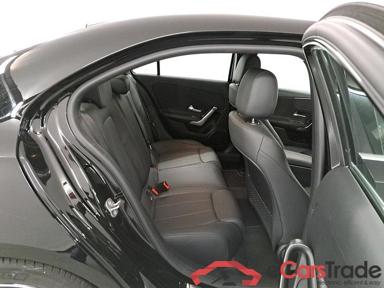 MERCEDES-BENZ A-Klasse 1.3 A 180 LUXURY LINE DCT #6