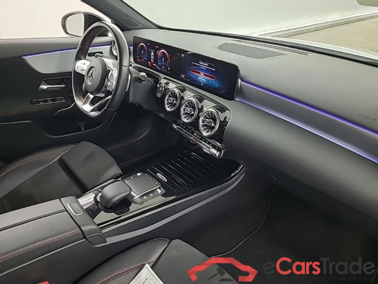 MERCEDES-BENZ A-klasse A 250 e 8G-DCT Business Sol AMG Limited 5D 160kW #6