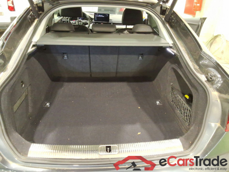AUDI A5 2.0 30 TDI S TRONIC BUS. ED. ADVANCED #3