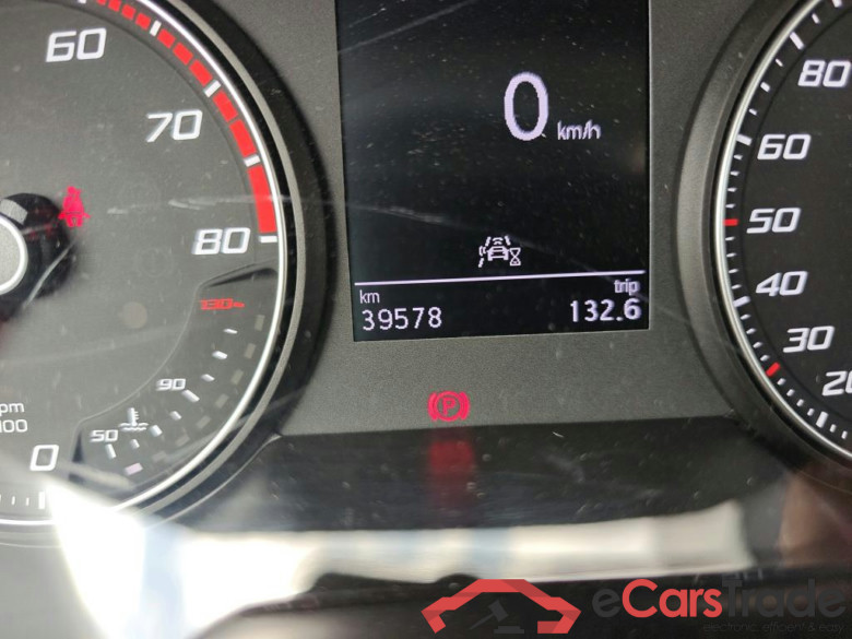 SEAT Ibiza / 2017 / 5P / berlina con portón 1.0 TSI 81kW (110CV) Style Plus (AC2) #5
