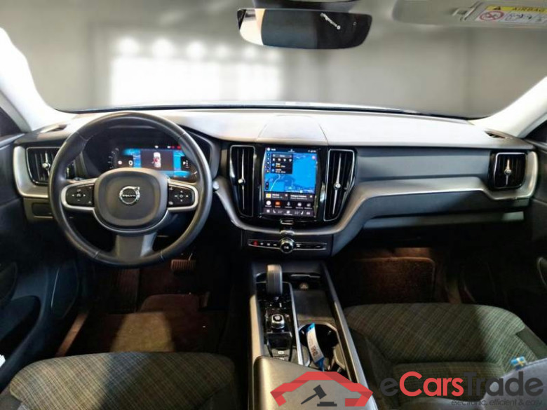 VOLVO XC60 / 2021 / 5P / SUV B4 D AWD AUTOMATICO CORE #3