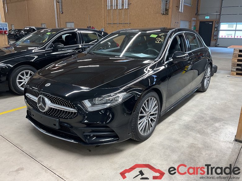 MERCEDES-BENZ A-Klasse A 250 4Matic 7G-DCT AMG Line 5d 165kW