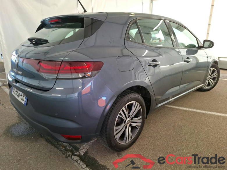 RENAULT Mégane Berline / 2020 / 5P / Berline evolution TCe 140 #3