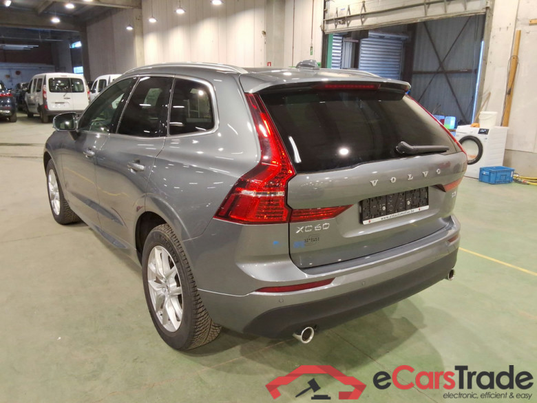 VOLVO XC60 DIESEL - 2017 2.0 D3 Momentum Pro AdBlue Winter Business Pro Park Assist #2