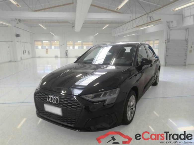 AUDI A3 / 2020 / 5P / BERLINA 40 TFSI E S TRONIC BUSINESS S.BACK #1