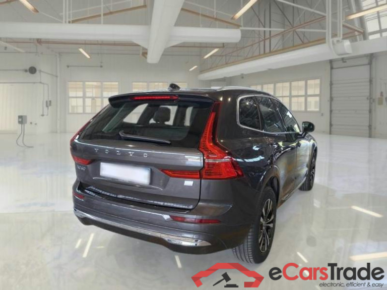VOLVO XC60 / 2021 / 5P / SUV T6 PLUG-IN AWD AUTO CORE #2