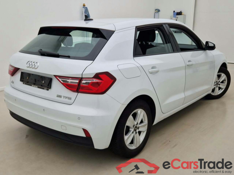 AUDI A1 SPORTBACK 1.0 25 TFSI ATTRACTION #2