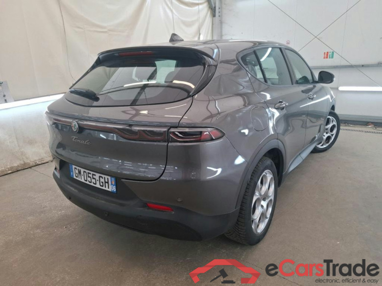 ALFA ROMEO Tonale / 2022 / 5P / SUV 1.5T Hybrid 130 TCT7 Sprint #3