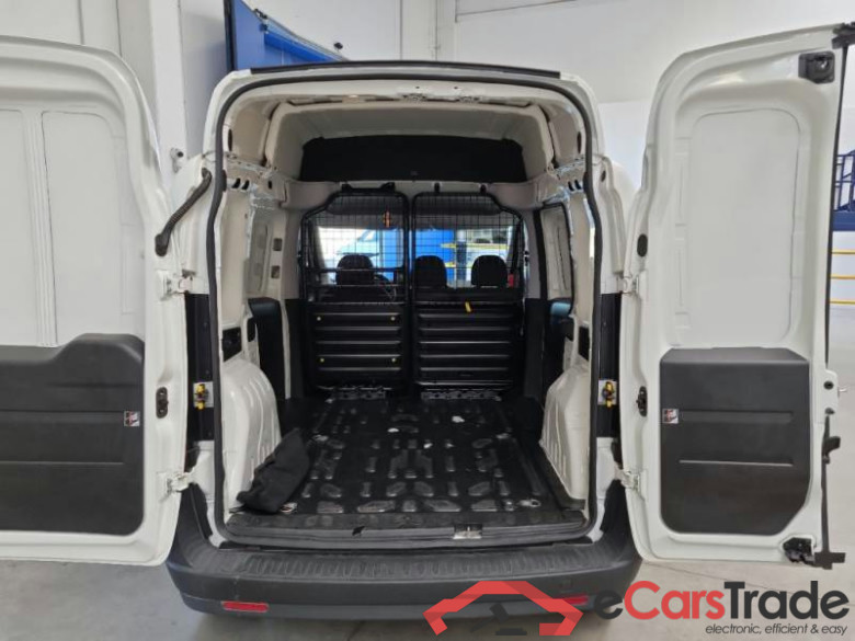 FIAT DOBLÒ CARGO / 2014 / 4P / VETT. FURGONATA CH2 LOUNGE 1.6 MJET 120CV E6D-F SeS #5