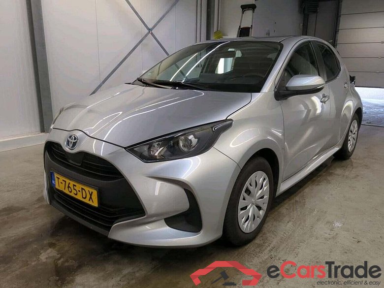 TOYOTA Yaris 1.5 Hyb. Active