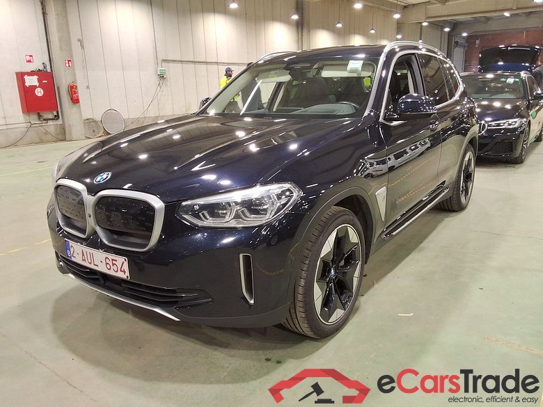 BMW IX3 80KWH AUTO