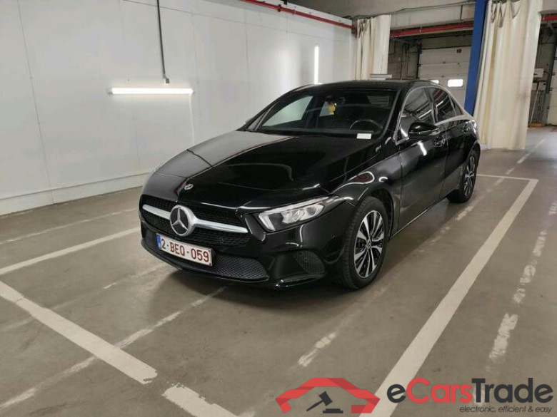 Mercedes A-Klasse Limousine A-Klasse Limousine A 250e Business Solution (PHEV) 160kW/218pk  4D/P Auto-8 #1