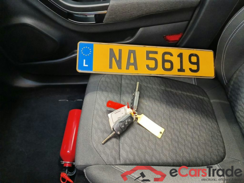 Ford Puma 1.0i Ecoboost MHEV 92kW Aut. Titanium 5d #4