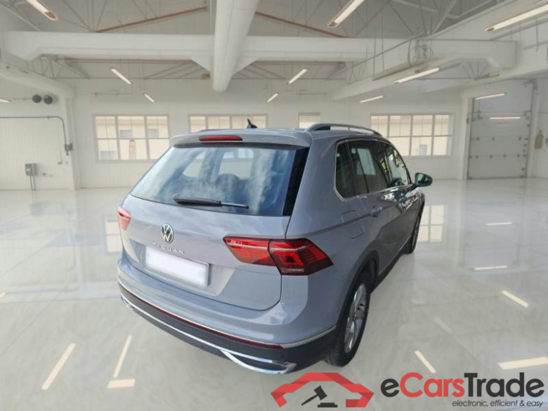 VOLKSWAGEN TIGUAN / 2020 / 5P / SUV 2.0 TDI SCR 110KW ELEGANCE DSG #2
