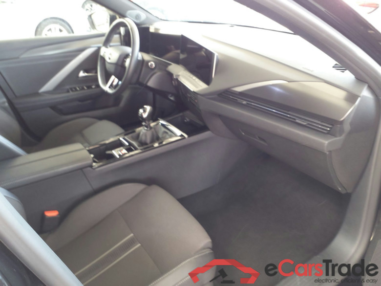 OPEL Astra OPEL Astra Sports Tourer 1.2 Turbo 130 GS BVM #4