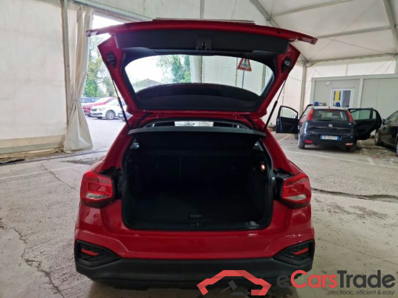 AUDI Q2 / 2020 / 5P / SUV 2.0 35 TDI BUSINESS S TRONIC #5