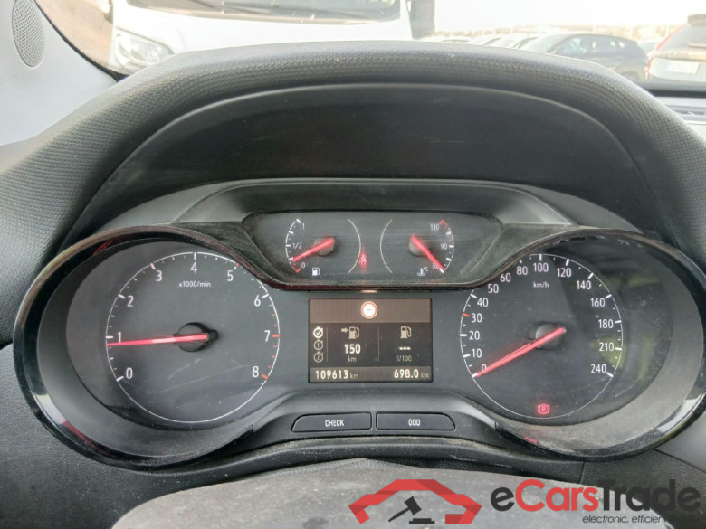 OPEL Crossland / 2020 / 5P / crossover 1.5D 81kW (110CV) Edition #4