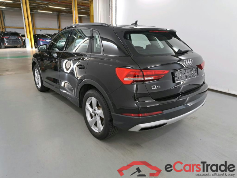 AUDI Q3 1.5 35 TFSI S TRONIC ADVANCED #3