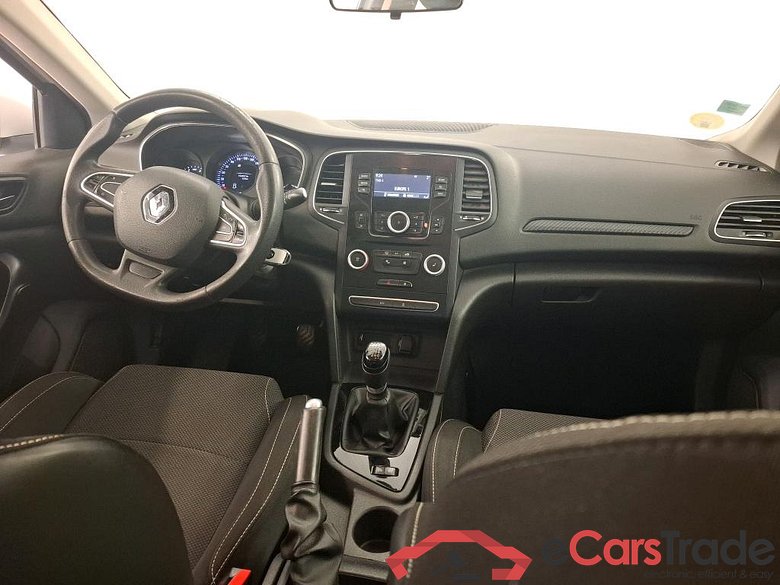 Megane IV Berline 5pt. Société Air 1.5 dCi 90CV BVM6 E6 #5
