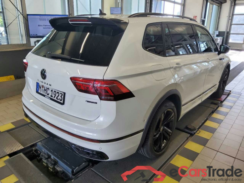 Volkswagen Tiguan Allspace (BJ2)(05.2021->2024) DE - SUV5 2.0 TSI EU6d, 4Motion R-Line OPF, (Facelift) 2021 - 2024 #3