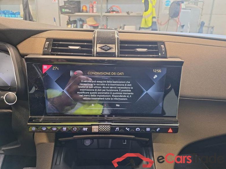 DS DS 7 CROSSBACK / 2017 / 5P / SUV BLUEHDI 130 AUTOMATICA BUSINESS #5