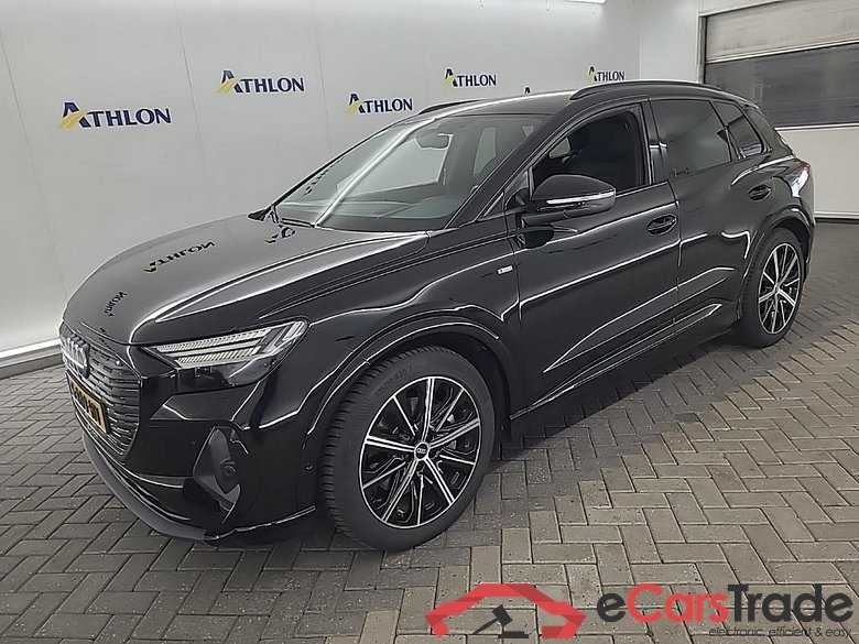 AUDI Q4 e-tron 40 e-tron Launch edition S Competition 5D 15 Uitl.