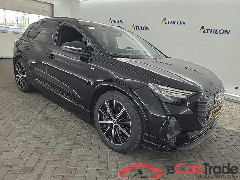 AUDI Q4 e-tron 40 e-tron Launch edition S Competition 5D 15 Uitl. #2