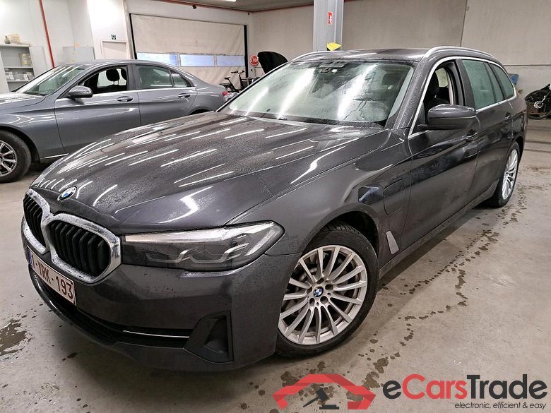 BMW - BMW 5 TOURING 530e Auto 292PK Business Ed    ***           INJECTOR &  ENGINE PROBLEMS / DAMAGE    -   MOTORSCHADEN  -  EINSPRITZDUSE         ***                Pack Driving  & Parking Assistant Plus * HYBRID *